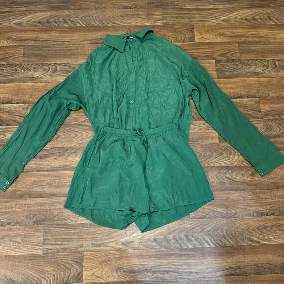 FN Anita Short Set - Picture 2 of 7